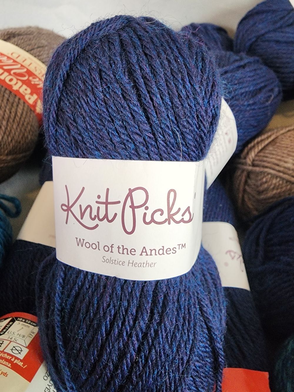 13 Knit Picks Wool of the Andes Solstice Heather Yarn - Deep Blue